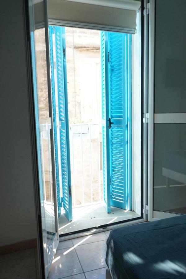 Arco Del Priore Bed & Breakfast Trani Exterior photo